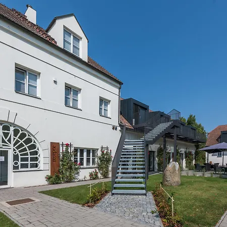Yard Otel 4*