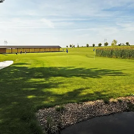 Hotel Yard