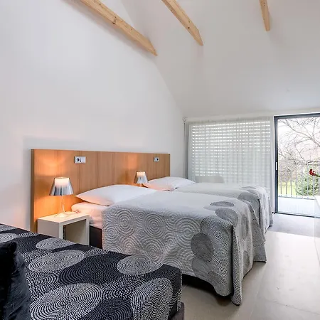 Yard Hotell