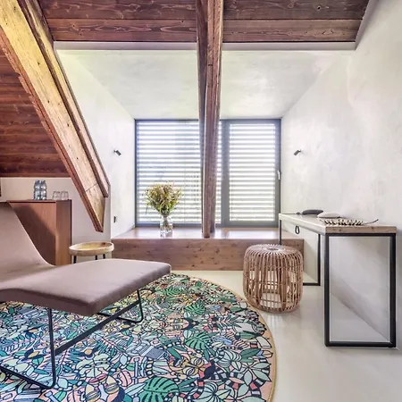 Yard 4* Predboj